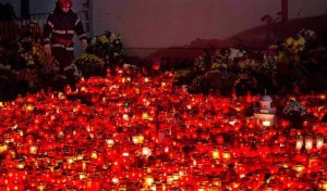 LUMANARI - incendiu-colectiv-