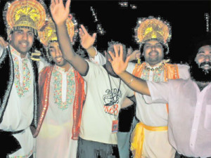 80 mil vorbesc ROMANA