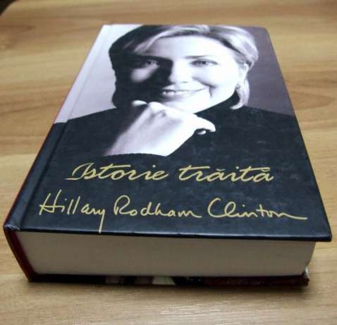 Hillary Clinton cartearte-autobiografica