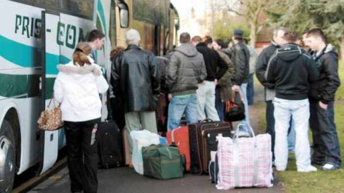 EMIGRANTI un-nou-exod-al-romanilor