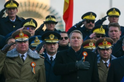 Iohannis & OFIȚERII a