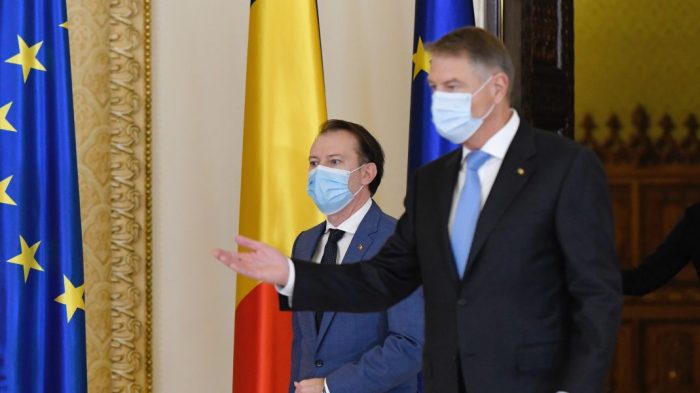 iohannis & cîțu m