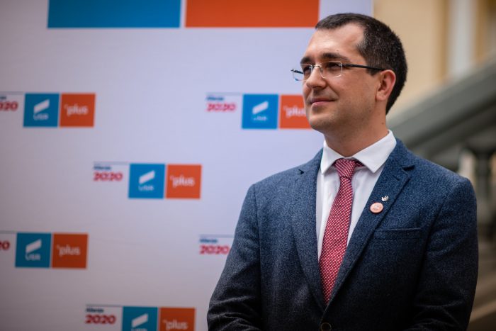 View More: https://dragosciolac.pass.us/conferinteusrplus