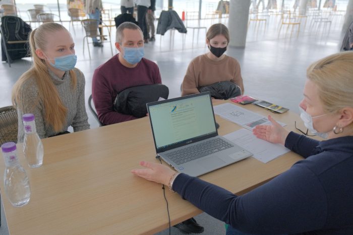 02e24aab-bfcc-4706-bab9-f455eda3862f