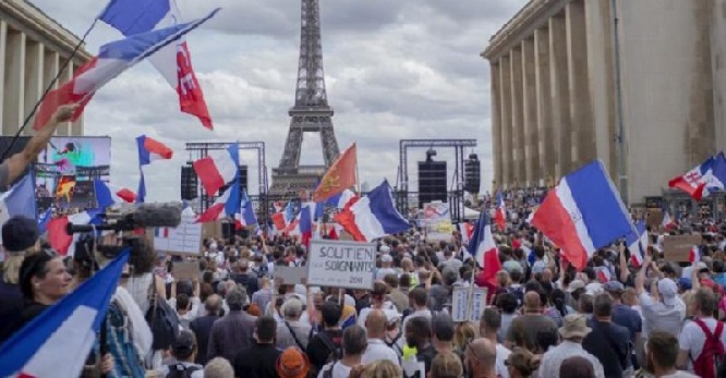 PROTESTE - GREVĂ NAȚIONALĂ în Franța