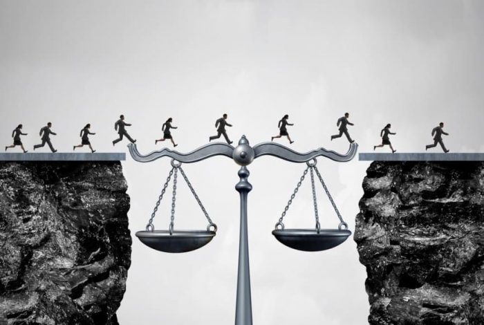 JUSTIȚIA - PUNTE PT. CORUPȚIE