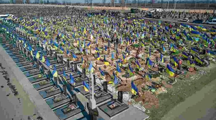 Ucraina - alt cimitir