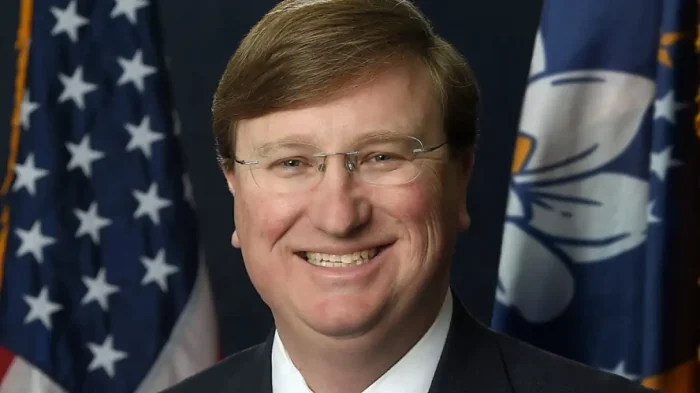 Tate Reeves guvern. MISSISIPI