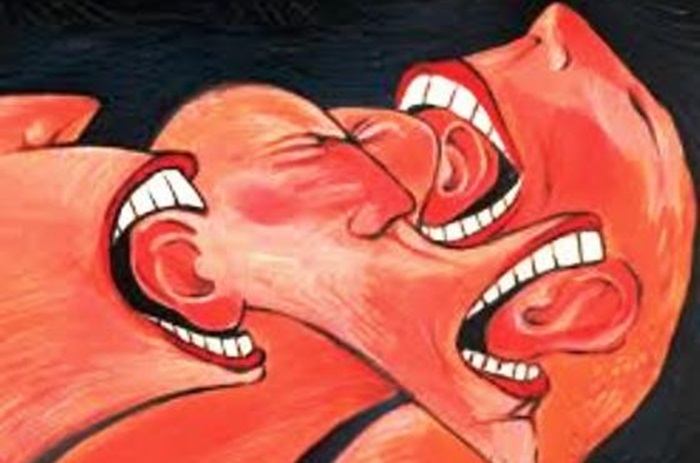 POLITRUCI- muscă - TOARNĂ