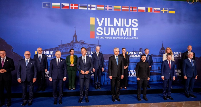 NICUSOR CU Liderii-de-la-summitul-de-la-Vilnius