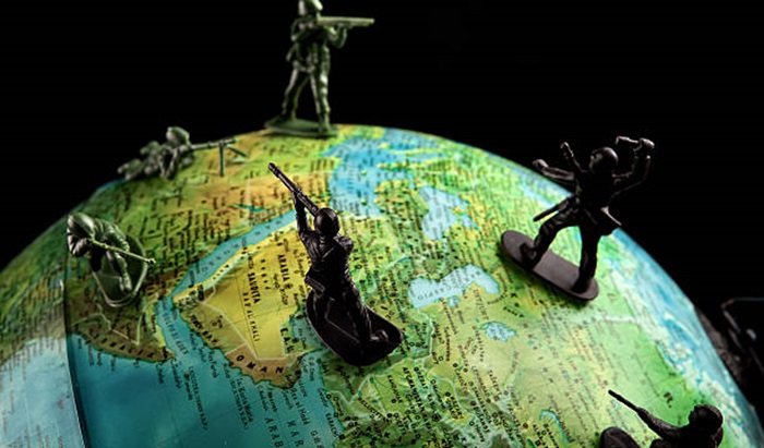 Globe toy soldiers war concepts