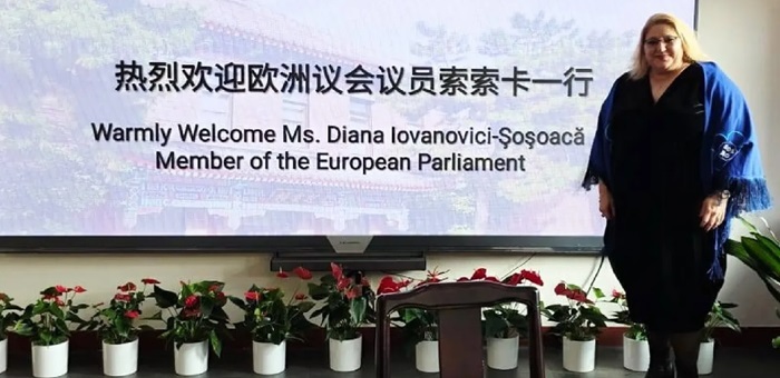 Diana Șosoaca în china