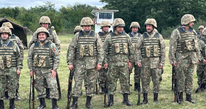 REZERVIȘTI oct. 2025