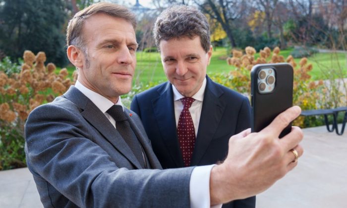 nicusor-dan-macron-